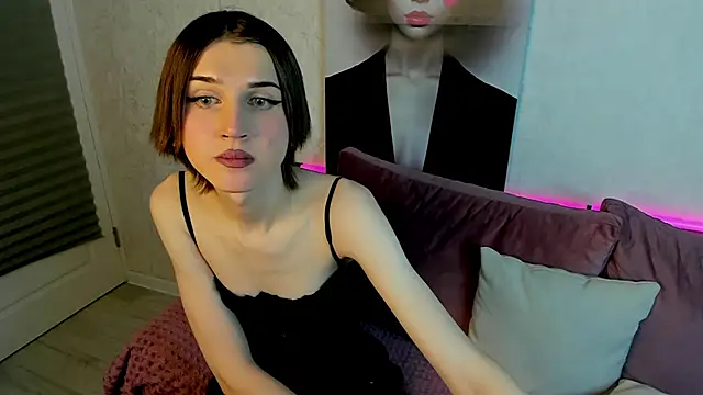 Skinny Sex Sissy online show from December 10, 10:49 am