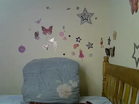 Pretty tiffany online show from March 19, 11:17 am