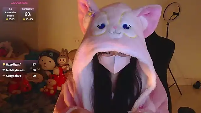 Snapshot of TimmyZi chatting on December 9, 5:19 pm TimmyZi online show from December 9, 5:19 pm