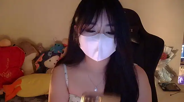 Snapshot of TimmyZi chatting on March 15, 6:10 pm TimmyZi online show from March 15, 6:10 pm