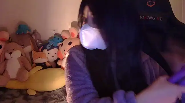 Snapshot of TimmyZi chatting on March 19, 3:40 pm TimmyZi online show from March 19, 3:40 pm