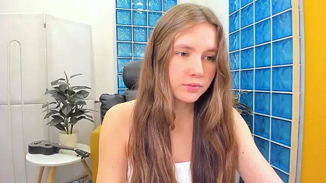 MaryannSoftt online show from March 19, 6:12 pm