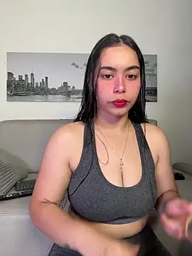 SophieRoyals online show from June 6, 12:43 pm