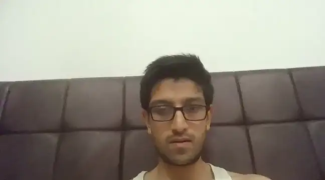 Snapshot of arjun_077 chatting on December 21, 4:46 pm arjun 077 online show from December 21, 4:46 pm