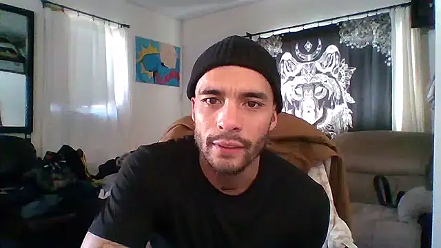 Snapshot of JohnnyDeep187 chatting on December 18, 10:02 pm JohnnyDeep187 online show from December 18, 10:02 pm