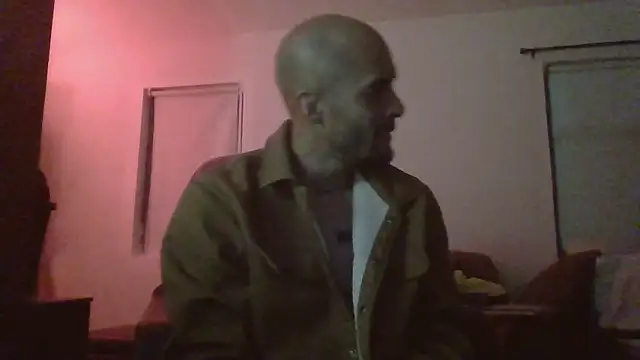 Snapshot of JohnnyDeep187 chatting on February 5, 11:37 am JohnnyDeep187 online show from February 5, 11:37 am