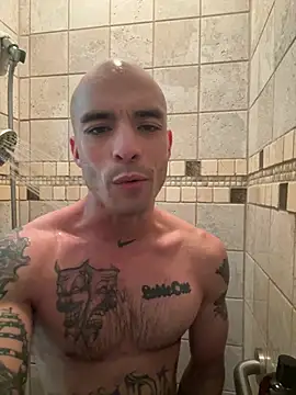 Snapshot of JohnnyDeep187 chatting on March 8, 10:19 am JohnnyDeep187 online show from March 8, 10:19 am