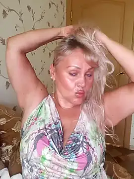 IsabellaBoni online show from July 27, 7:26 am
