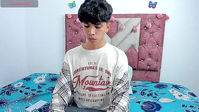 Santy carrington online show from March 19, 5:30 am