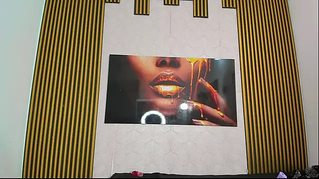 Snapshot of that_temptation chatting on December 1, 9:26 pm that temptation online show from December 1, 9:26 pm