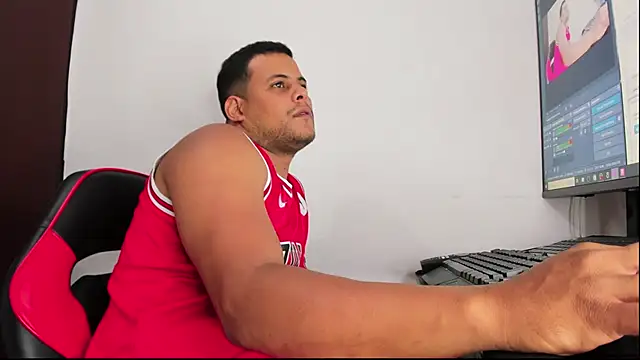 Snapshot of that_temptation chatting on December 15, 6:48 pm that temptation online show from December 15, 6:48 pm