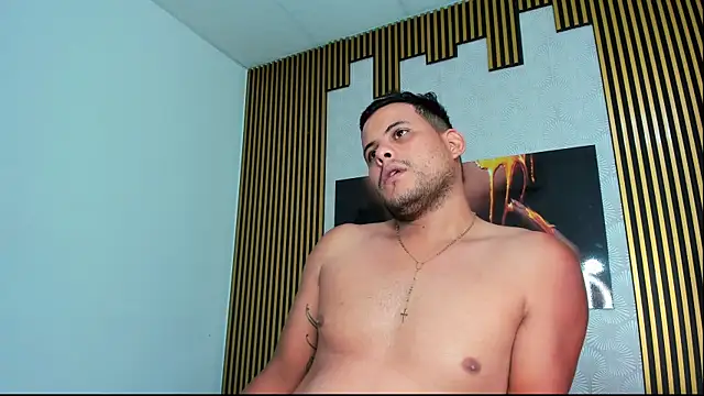 Snapshot of that_temptation chatting on December 17, 6:20 pm that temptation online show from December 17, 6:20 pm