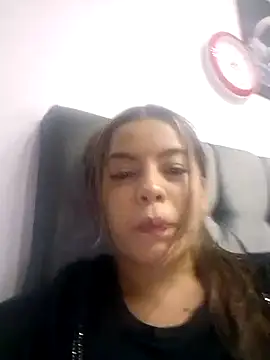 Snapshot of that_temptation chatting on November 21, 9:02 pm that temptation online show from November 21, 9:02 pm