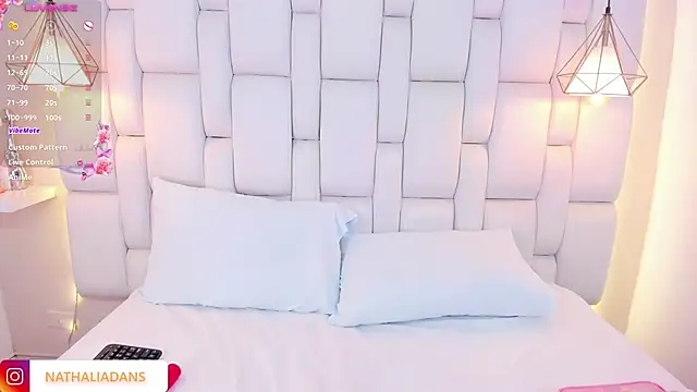 NathaliAdans online show from March 15, 7:16 pm