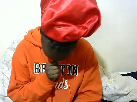 Snapshot of Thicky_kyla chatting on September 11, 1:44 pm Thicky kyla online show from September 11, 1:44 pm