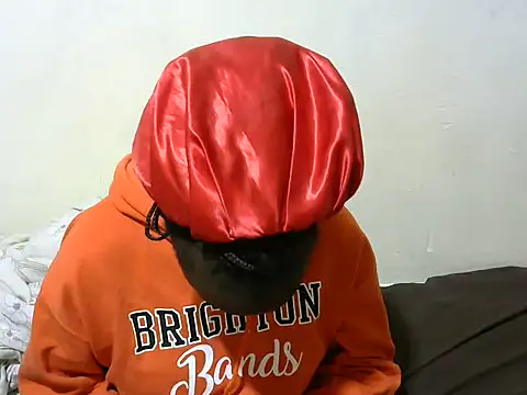 Snapshot of Thicky_kyla chatting on September 26, 1:15 pm Thicky kyla online show from September 26, 1:15 pm