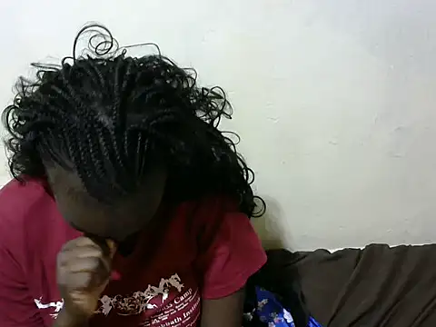 Snapshot of Thicky_kyla chatting on October 8, 7:33 pm Thicky kyla online show from October 8, 7:33 pm