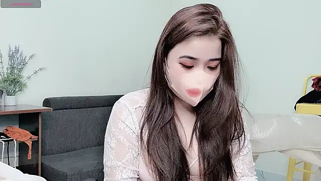 Snapshot of LyLy_Office chatting on February 11, 5:16 am LyLy Office online show from February 11, 5:16 am