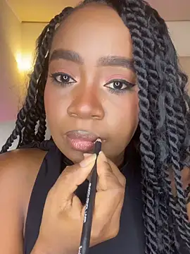 Britanymooree online show from February 23, 8:17 pm