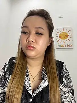 Odette68 online show from December 2, 2:39 am