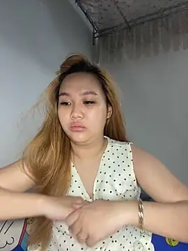 Odette68 online show from June 3, 12:13 am