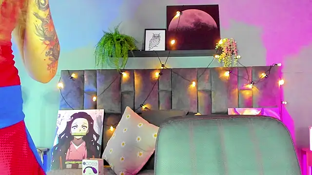 AmbarHills 1 online show from January 16, 11:36 am