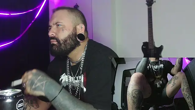 Snapshot of darkclothes chatting on December 29, 7:28 am darkclothes online show from December 29, 7:28 am