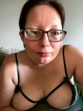 Snapshot of Ailsa_Bliss chatting on September 13, 1:11 pm Ailsa Bliss online show from September 13, 1:11 pm