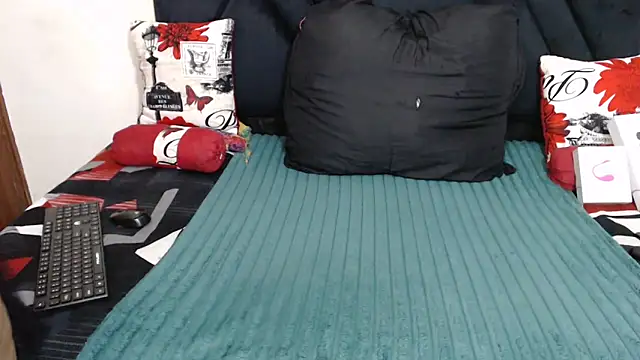 ThickAss90 online show from September 15, 11:05 pm