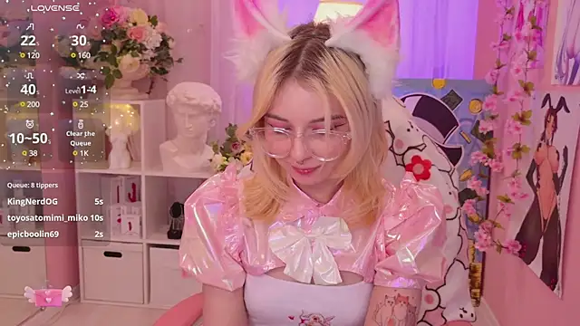 Coconut Mia online show from January 13, 1:02 am