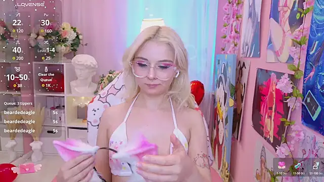 Coconut Mia online show from February 11, 12:49 am