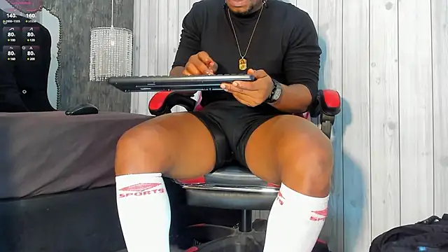 RicoBrown777  online show from January 28, 3:47 am