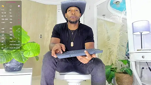 RicoBrown777  online show from May 7, 4:07 am