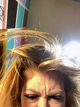 Blondebeauty6996 online show from December 10, 8:30 am