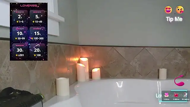 Blondebeauty6996 online show from September 12, 6:24 am