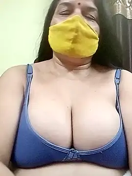 Snapshot of IndianAngle chatting on October 26, 12:16 am IndianAngle online show from October 26, 12:16 am