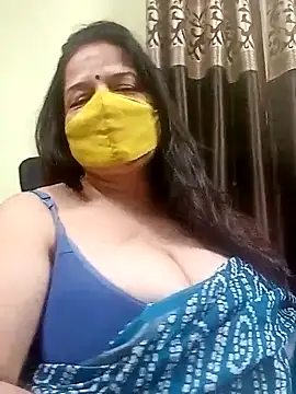 Snapshot of IndianAngle chatting on October 31, 8:32 pm IndianAngle online show from October 31, 8:32 pm