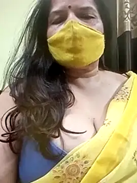 Snapshot of IndianAngle chatting on November 5, 8:31 pm IndianAngle online show from November 5, 8:31 pm