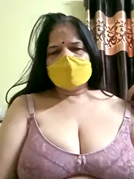 Snapshot of IndianAngle chatting on November 23, 3:17 am IndianAngle online show from November 23, 3:17 am