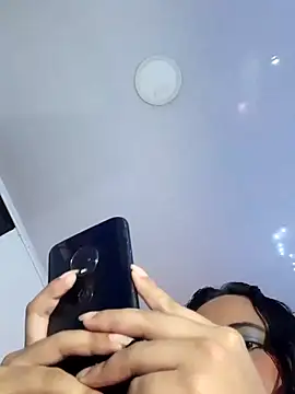 Nissha johosonn online show from March 12, 8:20 pm