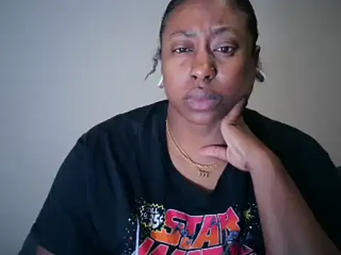 Nyxie Chaos online show from December 5, 2:22 pm