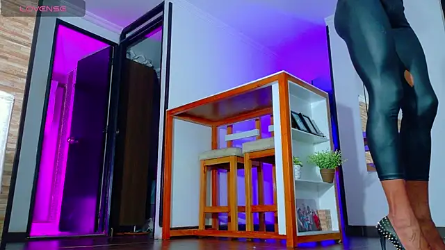 alya lovecraft02 online show from February 19, 11:23 pm