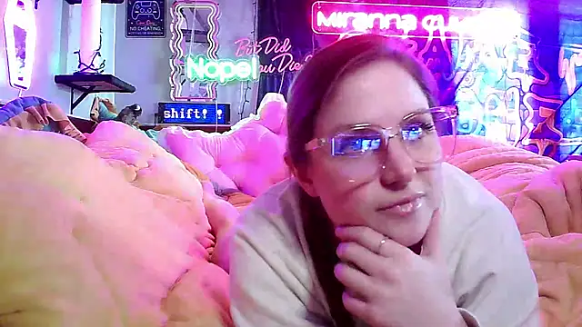 mirannacult online show from February 10, 4:47 pm