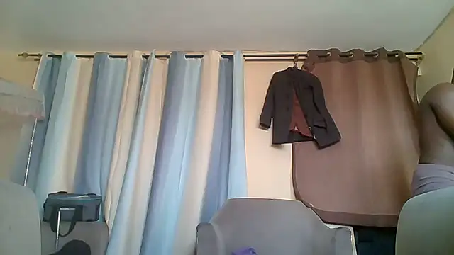 likys123 online show from November 8, 1:44 pm