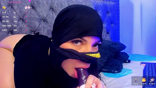 Layla kaderr online show from February 21, 5:56 am