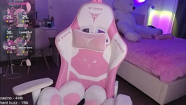 Snapshot of molly_murrrr chatting on October 28, 2:59 am molly murrrr online show from October 28, 2:59 am