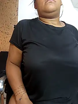 Michelle Brito1 online show from March 1, 7:48 pm