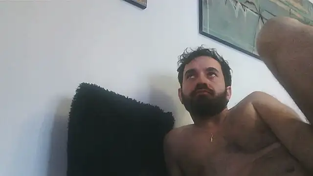 Snapshot of FJcouple chatting on January 8, 9:00 am FJcouple online show from January 8, 9:00 am