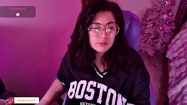 Snapshot of Azamy-12 chatting on January 7, 9:34 am Azamy-12 online show from January 7, 9:34 am