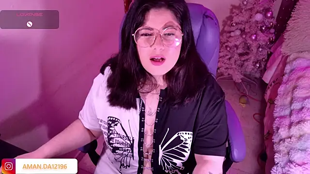 Snapshot of Azamy-12 chatting on January 11, 7:02 am Azamy-12 online show from January 11, 7:02 am